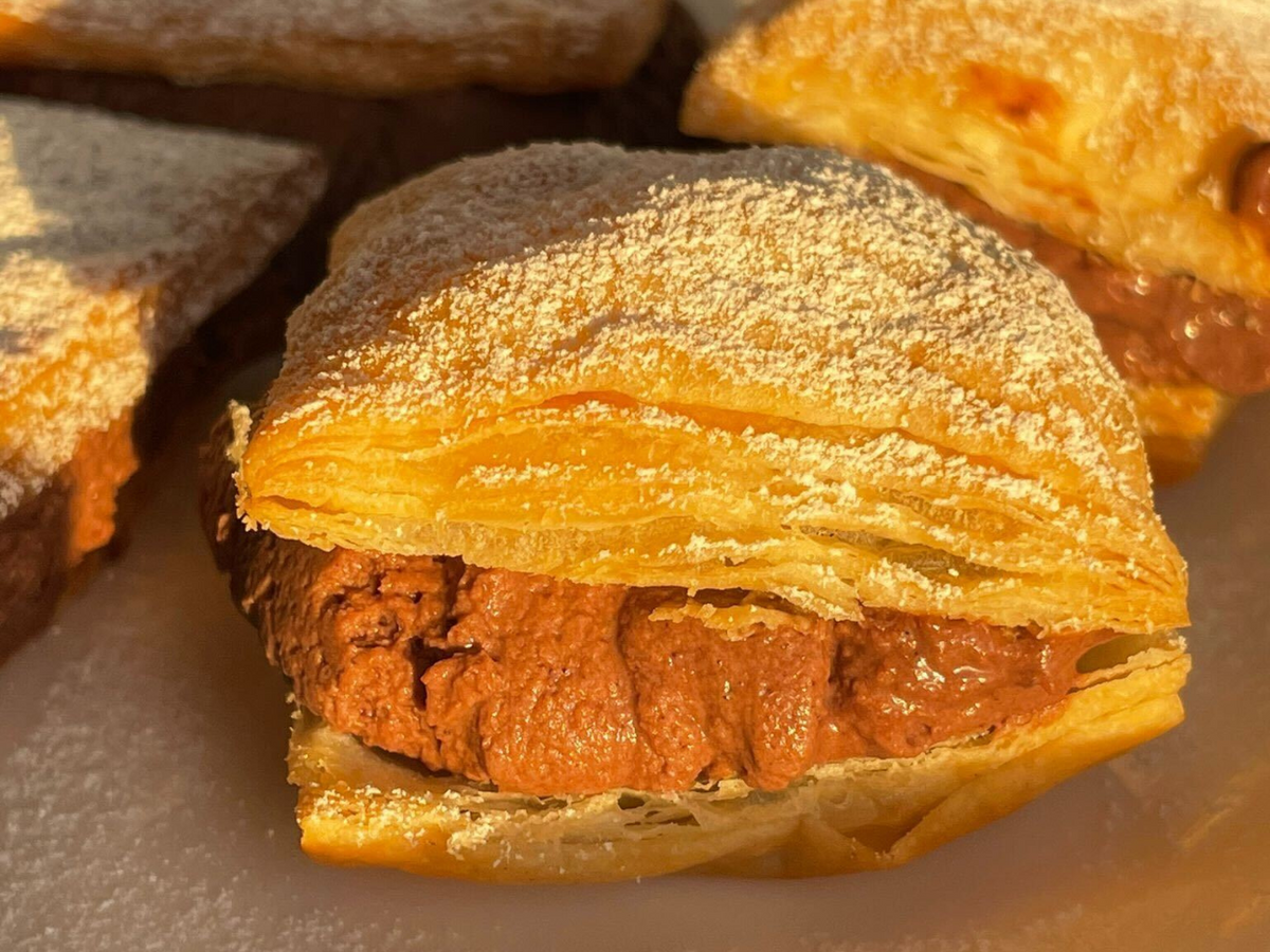 PUFF PASTRY SANDWICHES WITH CREMATTA CHOCOLATE & COFFEE MOUSSE