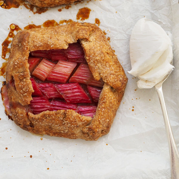 RHUBARB GALETTE W. SWEETENED CREMATTA™