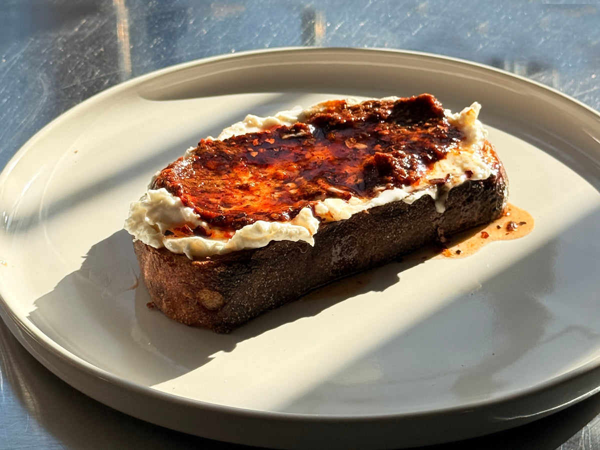 SIMPLE TOAST, BIG ON TASTE