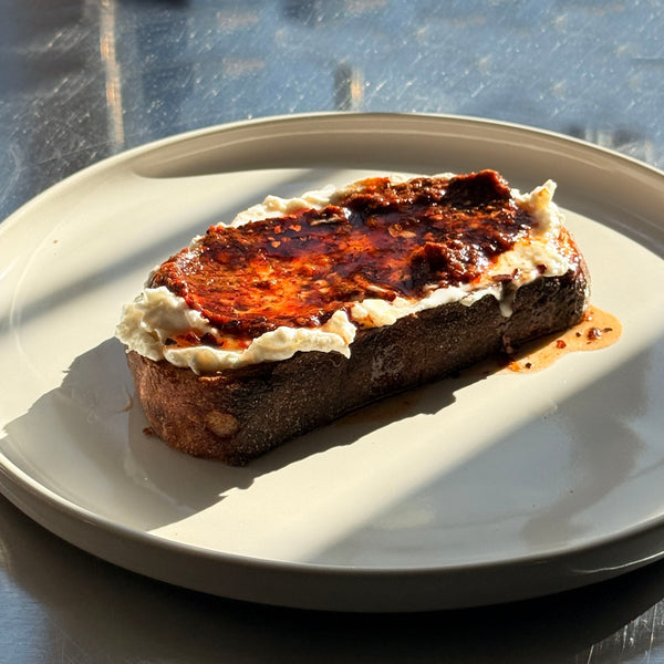 SIMPLE TOAST, BIG ON TASTE